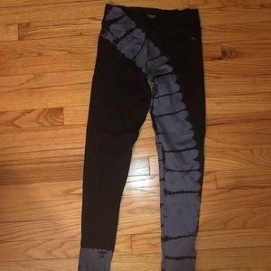 NUX leggings.. gray and blue tie dye